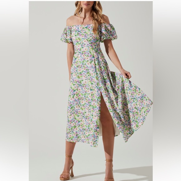 ASTR THE LABEL  Off the Shoulder A-Line Dress - Picture 2 of 4